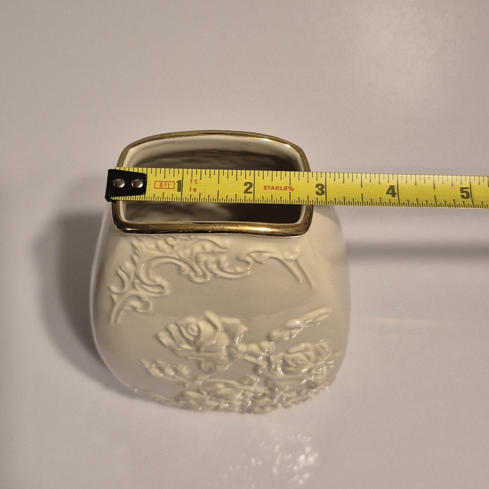 Lenox Ivory and Gold Floral Ceramic Vase - Picture 6 of 6
